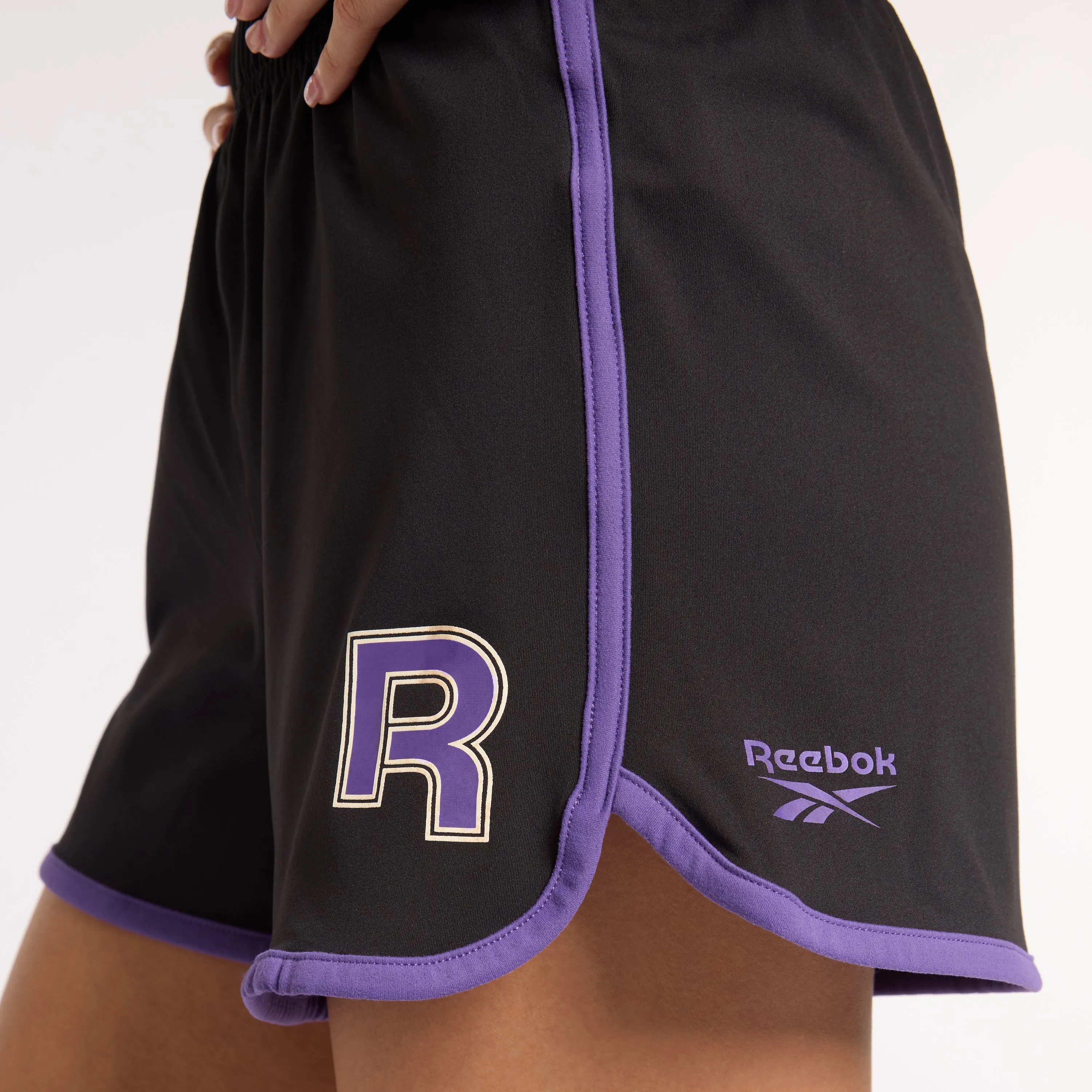 Ov Short Black/ Dynamic Purple